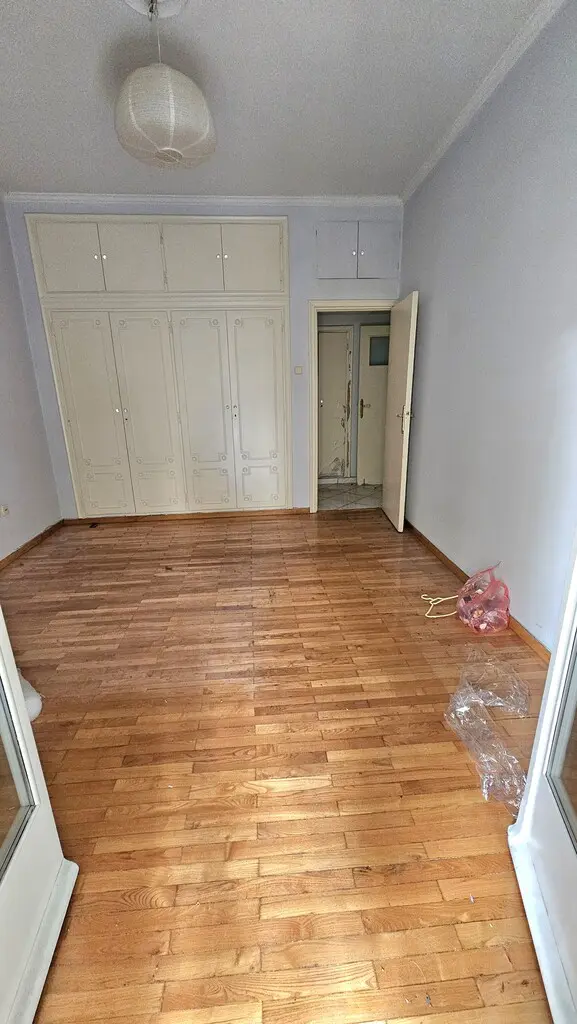 Flat Of 144 M² In Athens