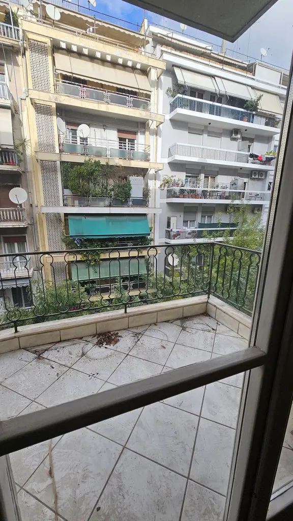 Flat Of 144 M² In Athens