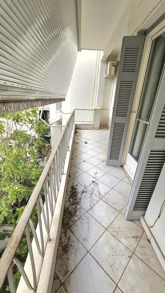 Flat Of 144 M² In Athens
