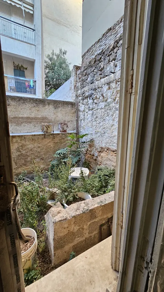 Flat Of 85 M² In Athens