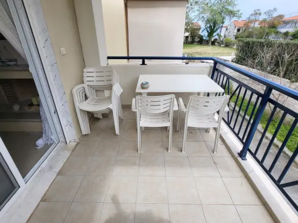 2-bedroom Flat In Kassandra, Greece (66 M²)