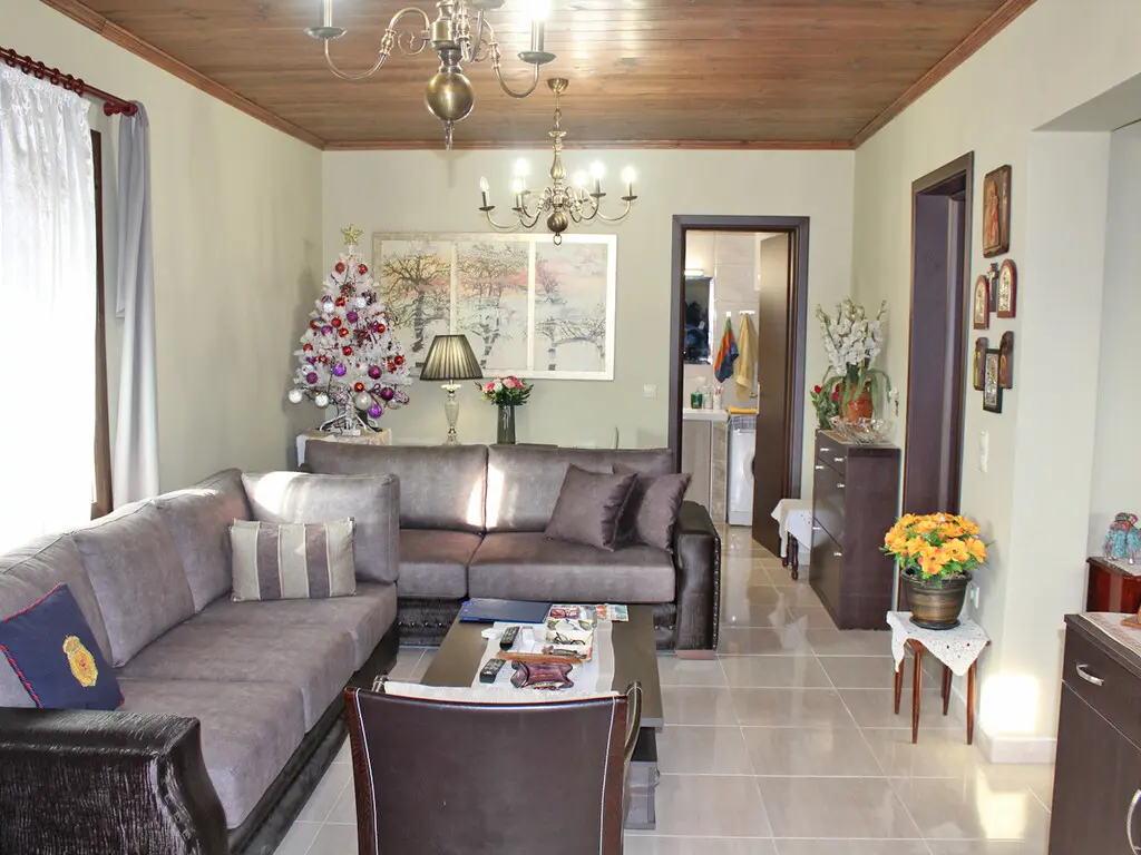 Detached House Of 120 M² On The Olympic Coast