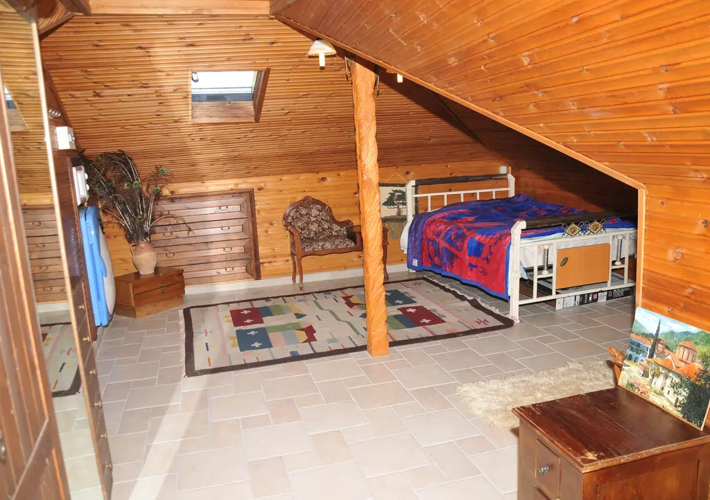 Detached House Of 285 M² In Olympic Coast