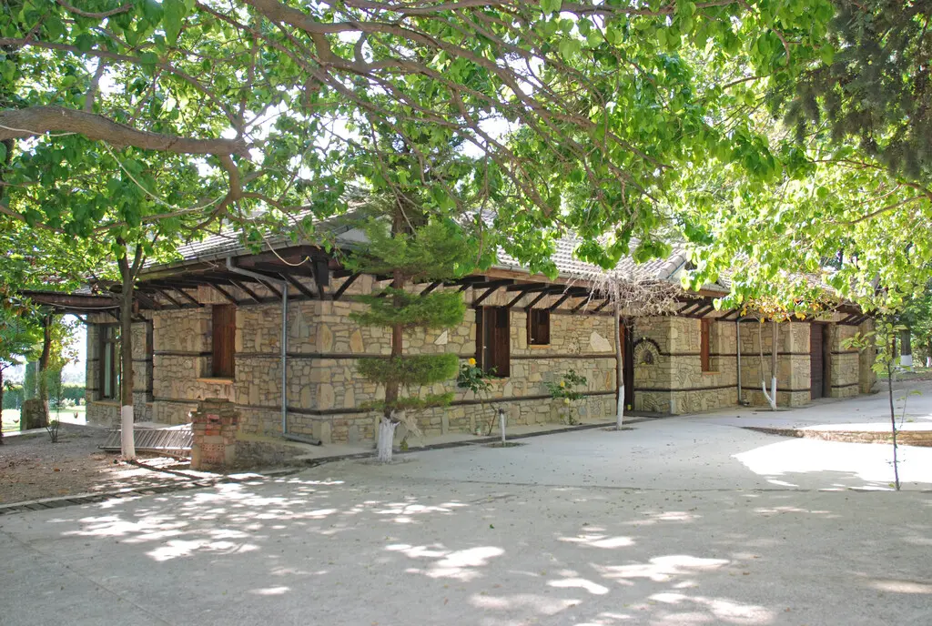 Detached House Of 285 M² In Olympic Coast