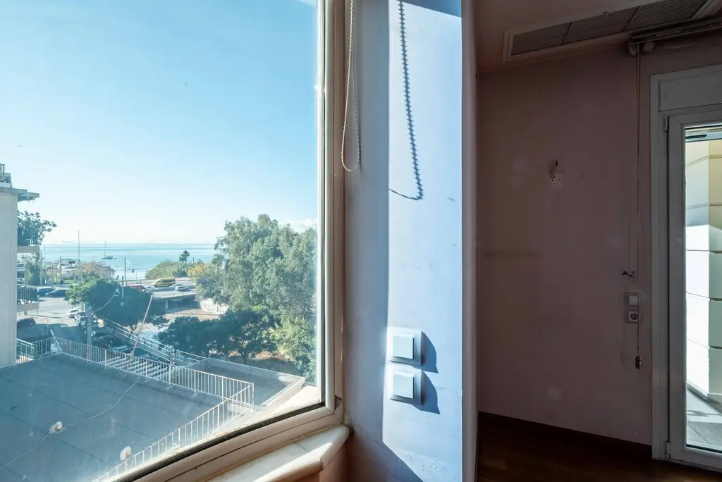 Maisonette Of 204 M² In Athens
