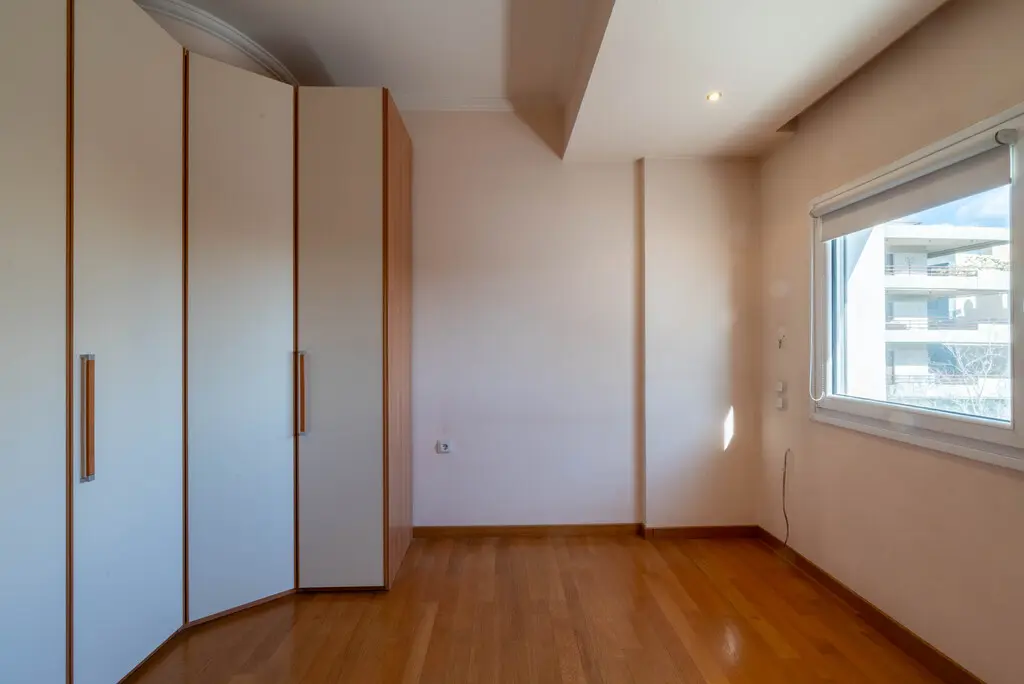 Maisonette Of 204 M² In Athens