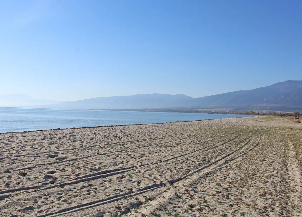 Land Of 37485 M² On The Olympic Coast