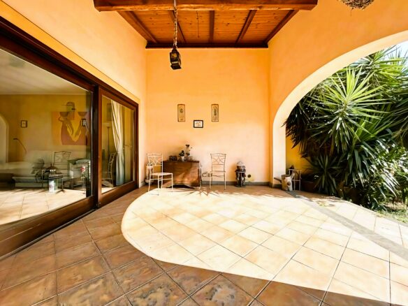 Stunning Semi-detached Villa In Colle Diana (sutri)