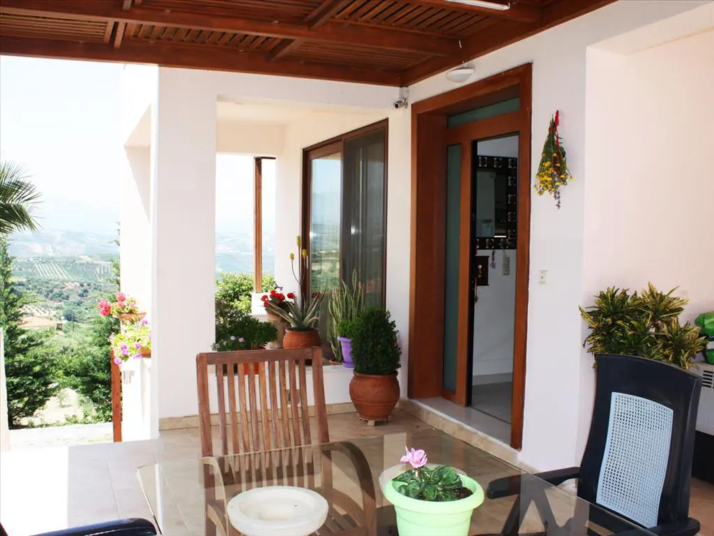 Detached House Of 160 M² In Crete