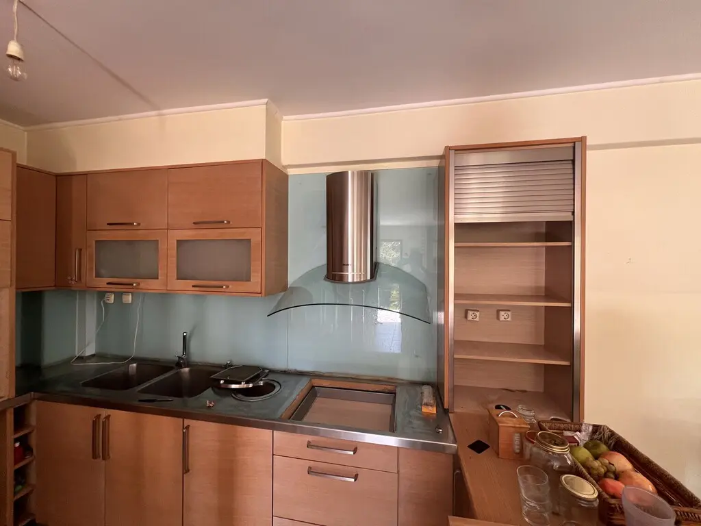 Maisonette Of 162 M² In Athens