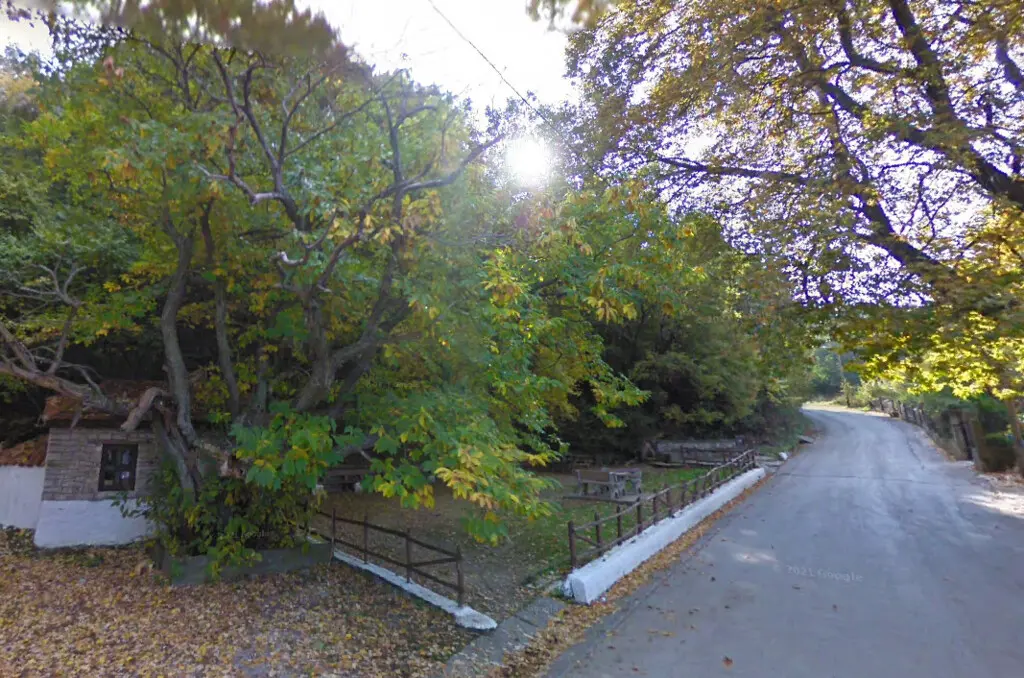 Land Of 2531 M² In The Suburbs Of Thessaloniki