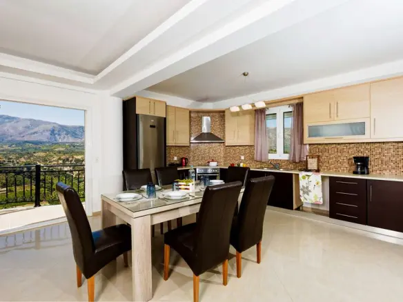 Villa Of 250 M² In Crete