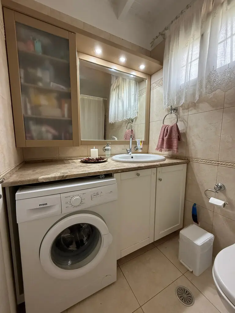 Maisonette Of 145 M² In Euboea Island