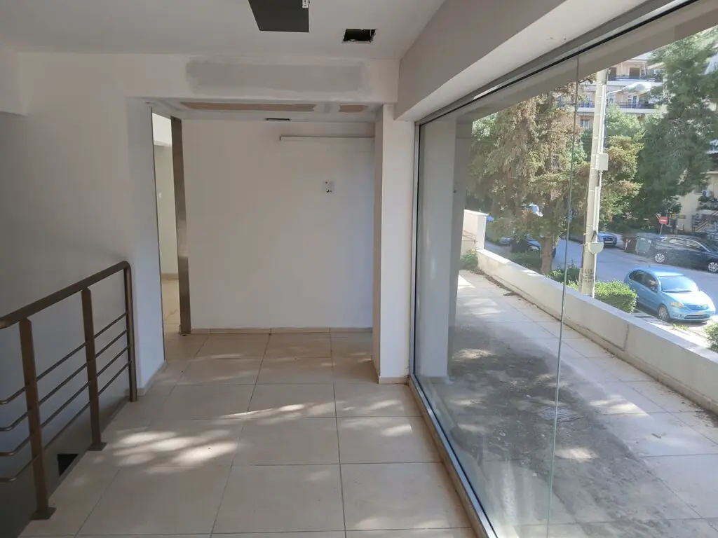 Commercial Property Of 477 M² In Athens