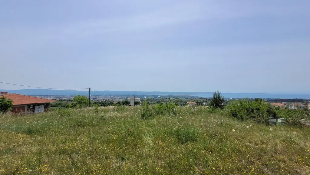 Land Of 5000 M² In The Suburbs Of Thessaloniki