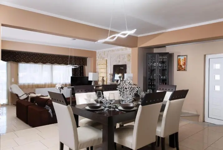 Villa Of 386 M² In Crete