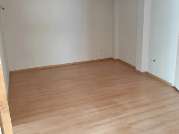 2-bedroom Flat In Petroupoli, Greece (100 M²)