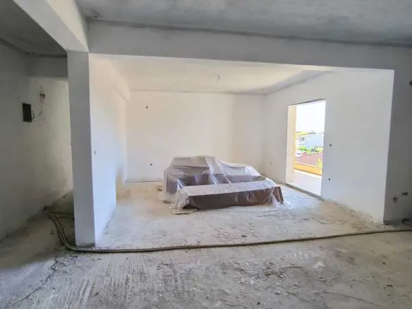3-bedroom Flat In Dion, Greece (146 M²)