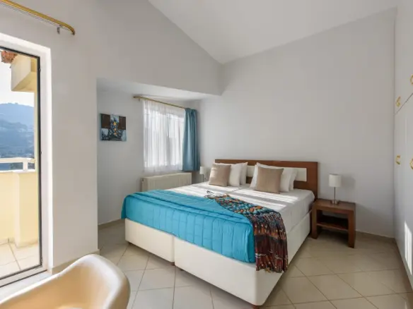 5-bedroom Villa In Gazi, Greece (413 M²)
