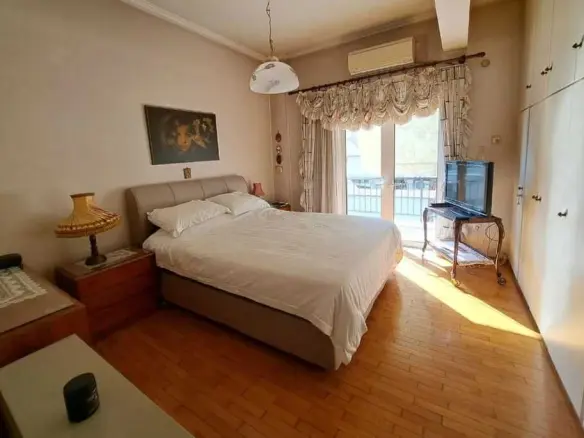 3-bedroom Flat In Mets – Kalimarmaro, Greece (124 M²)