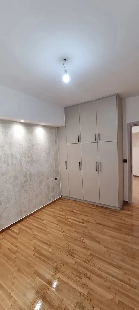 2-bedroom Flat In Kipseli, Greece (78 M²)