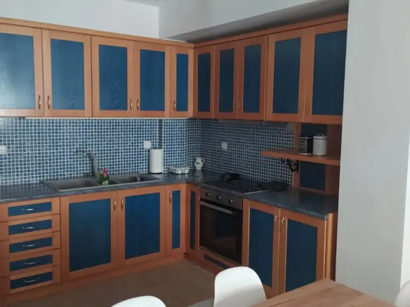 5-bedroom Detached House In Loutraki-perachora, Greece (225 M²)