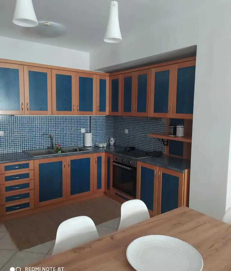5-bedroom Detached House In Loutraki-perachora, Greece (225 M²)