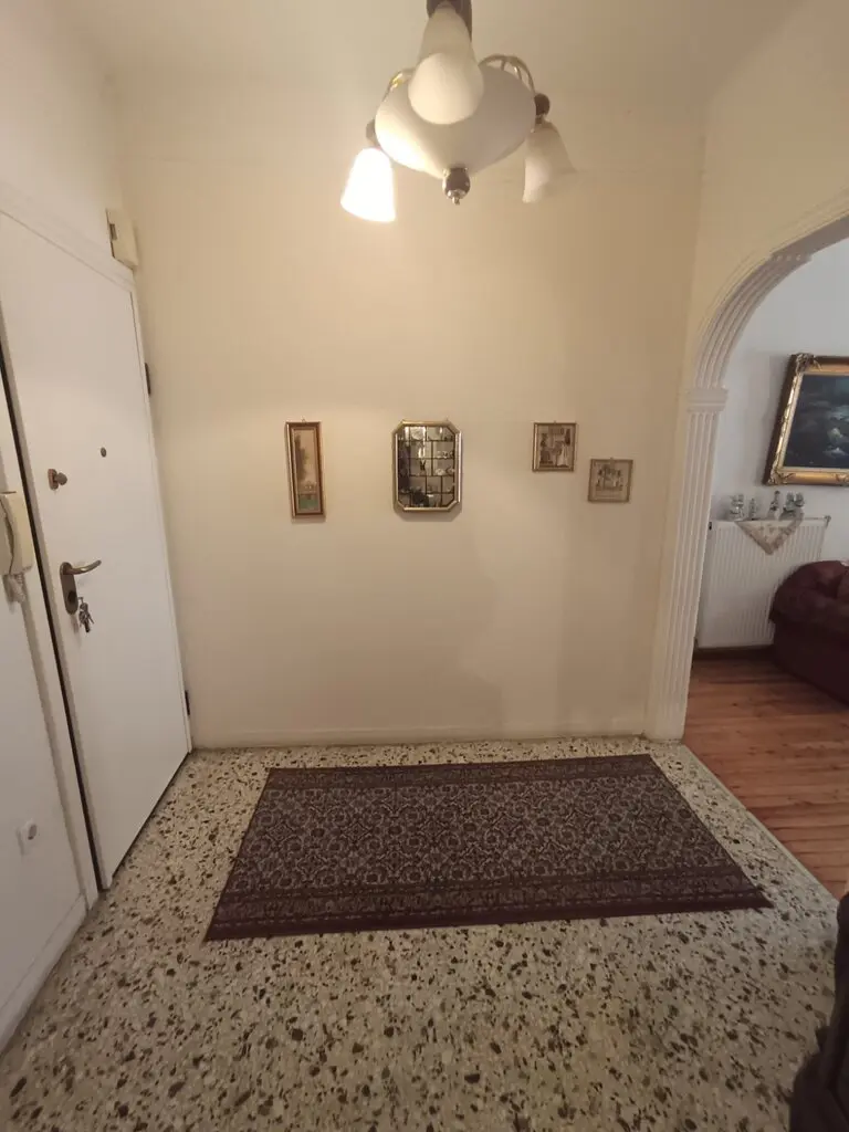 Flat Of 86 M² In Thessaloniki