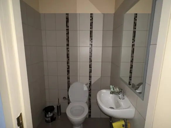 Commercial Property In Nea Ionia, Greece (218 M²)