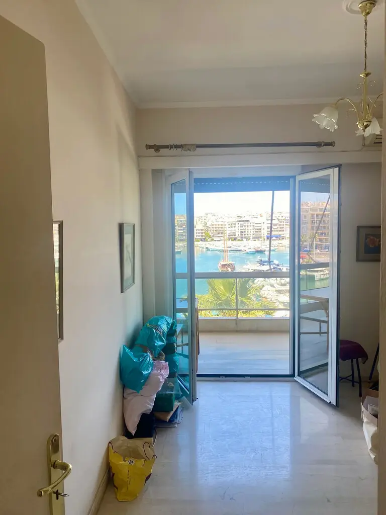 Flat Of 105 M² In Athens