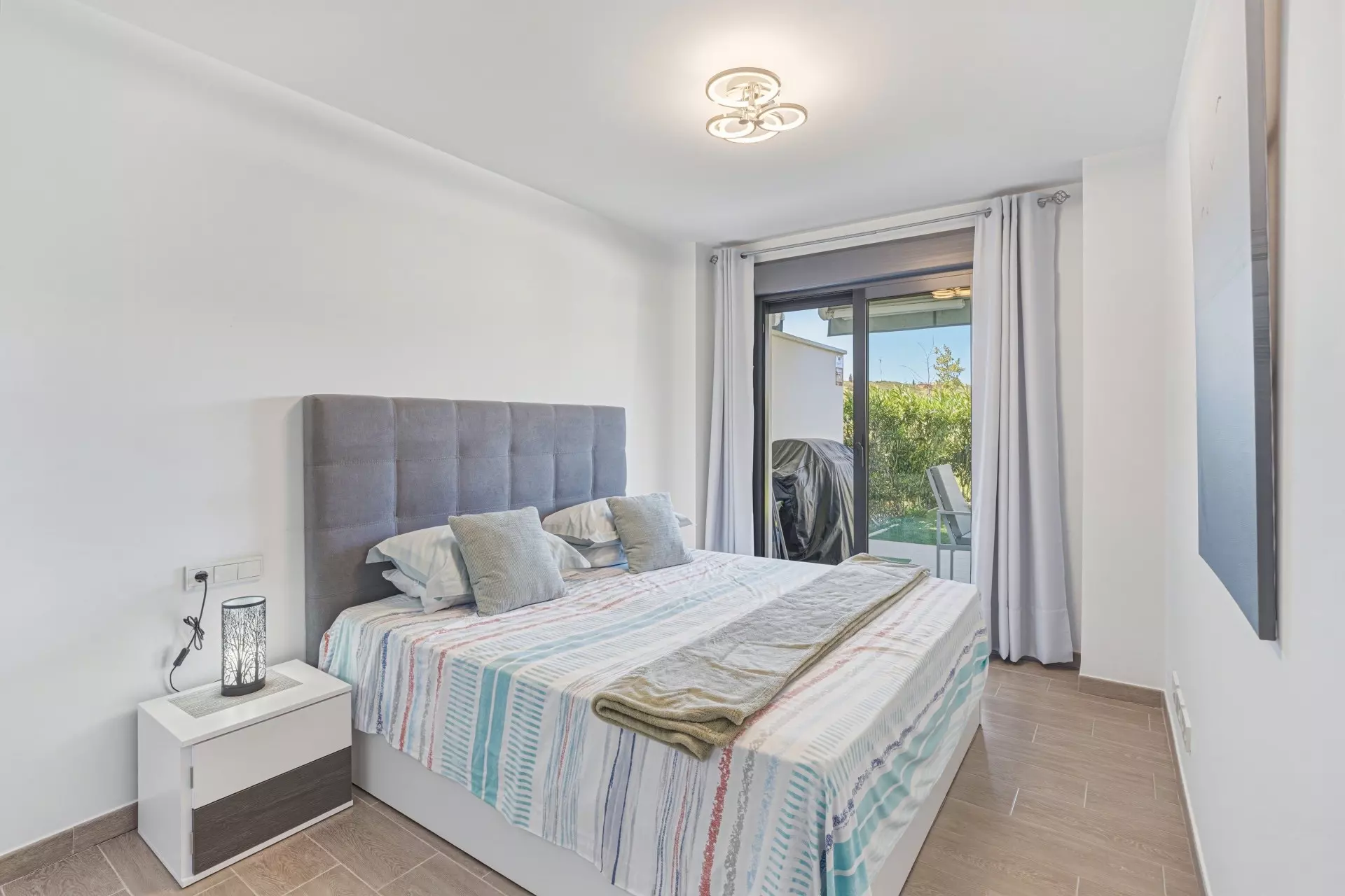 Ground Floor Apartment With Private Garden In La Cala De Mijas