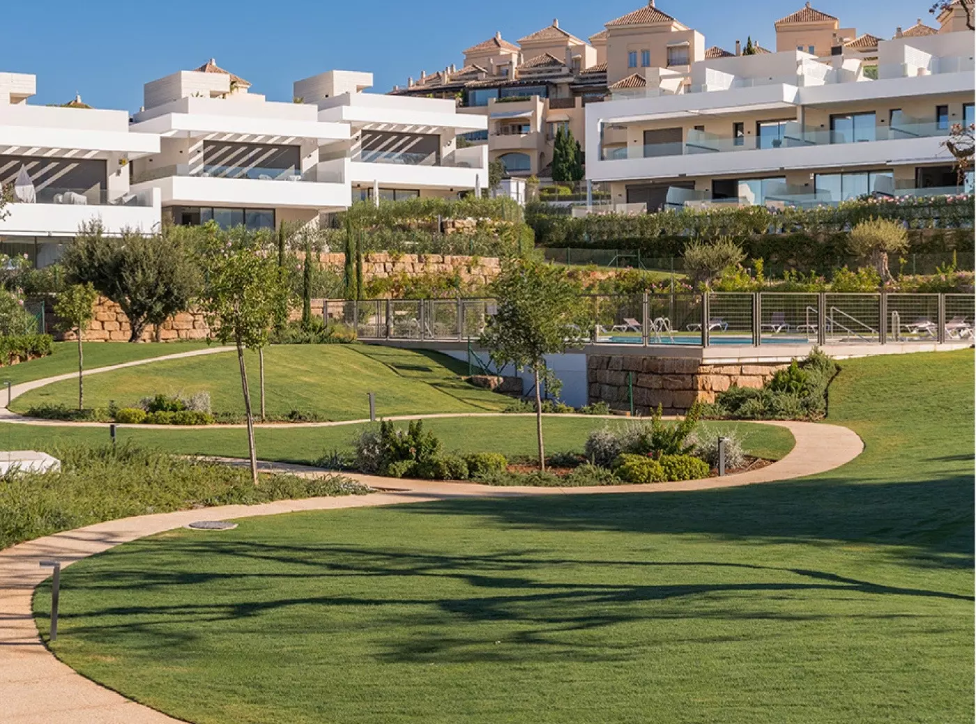 Last Brand-new Contemporary Townhouse Available In La Vera De Marbella