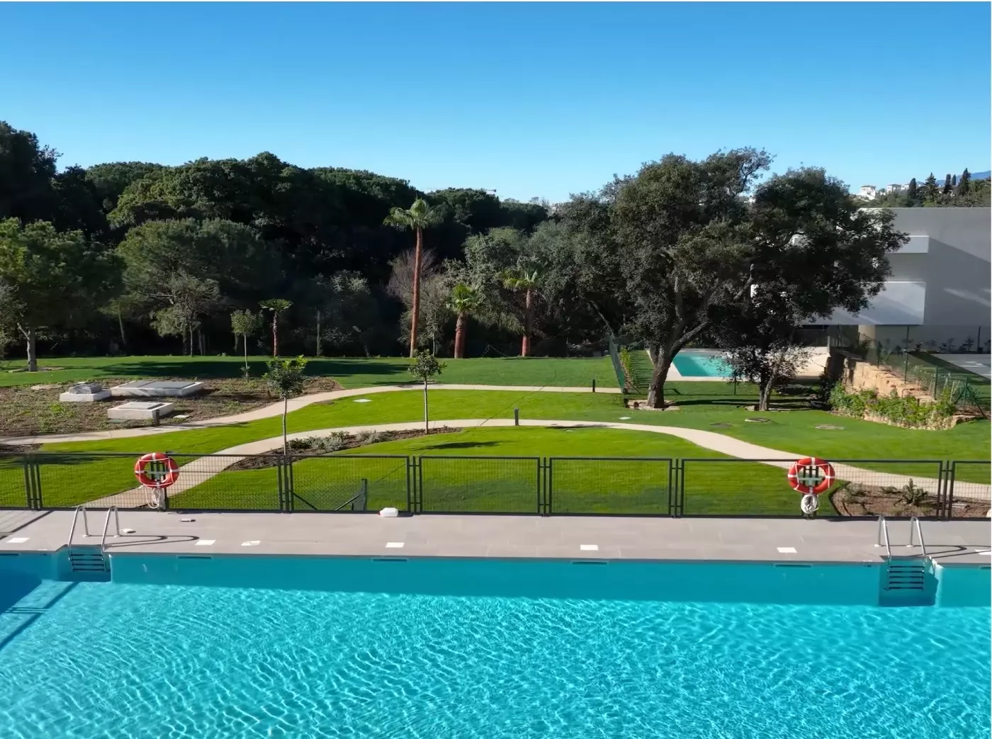 Last Brand-new Contemporary Townhouse Available In La Vera De Marbella