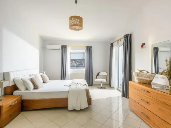 5-bedroom Villa In Gazi, Greece (413 M²)