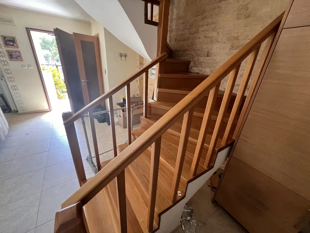 Maisonette Of 162 M² In Athens