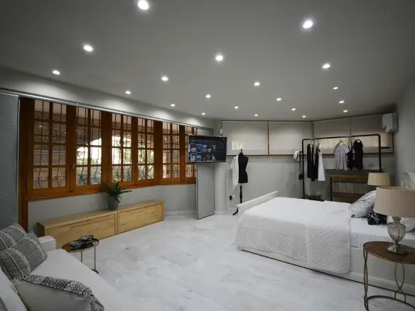 6-bedroom Maisonette In Vouliagmeni, Greece (380 M²)