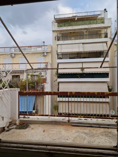 Flat Of 99 M² In Athens