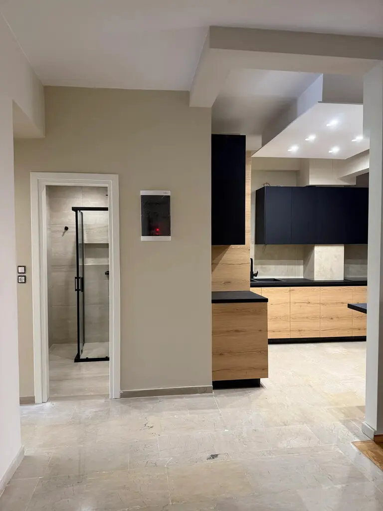 Flat Of 82 M² In Athens
