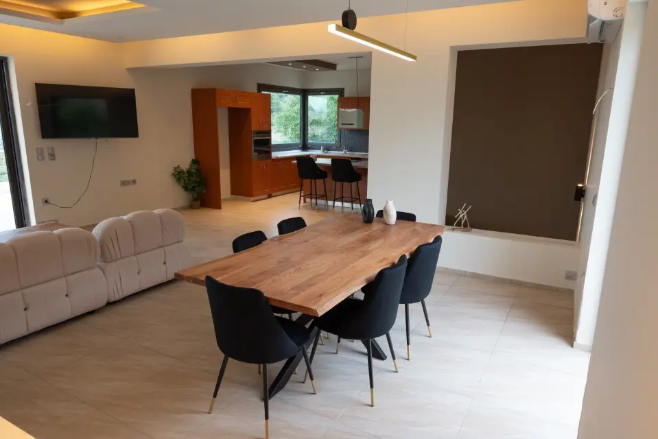 Detached House Of 500 M² In Peloponnese