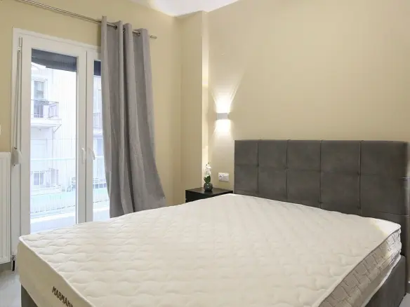 2-bedroom Flat In Center Of Thessaloniki, Greece (49 M²)