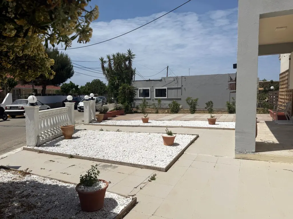 Hotel Of 480 M² In Corfu