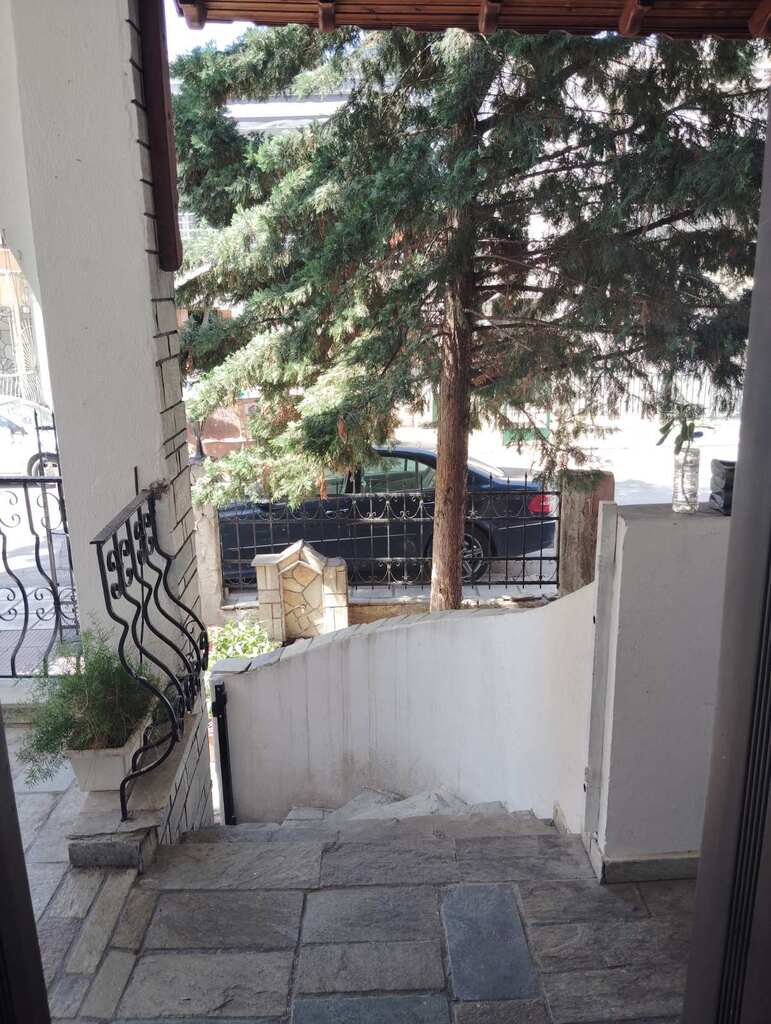 Duplex Of 180 M² In Thessaloniki