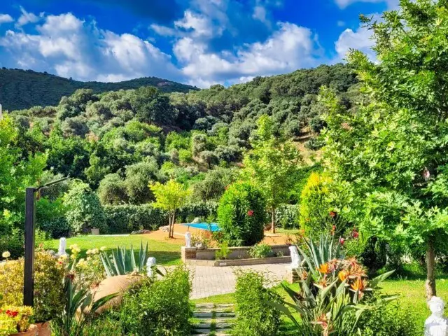 Villa Of 386 M² In Crete
