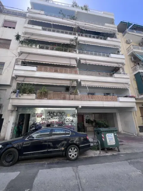 Flat Of 128 M² In Athens