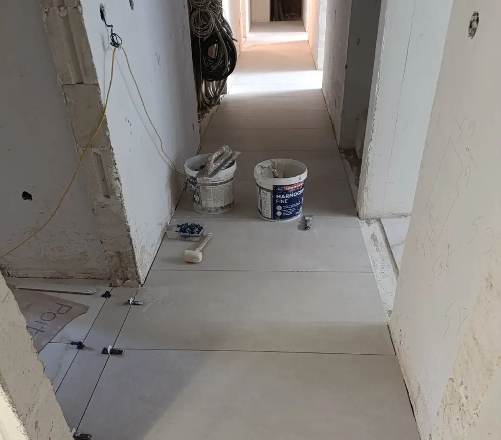 Flat In Toumpa, Greece (200 M²)