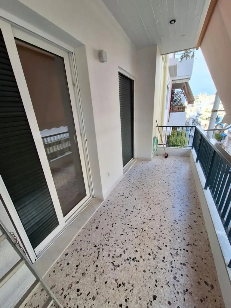 Flat Of 52 M² In Athens