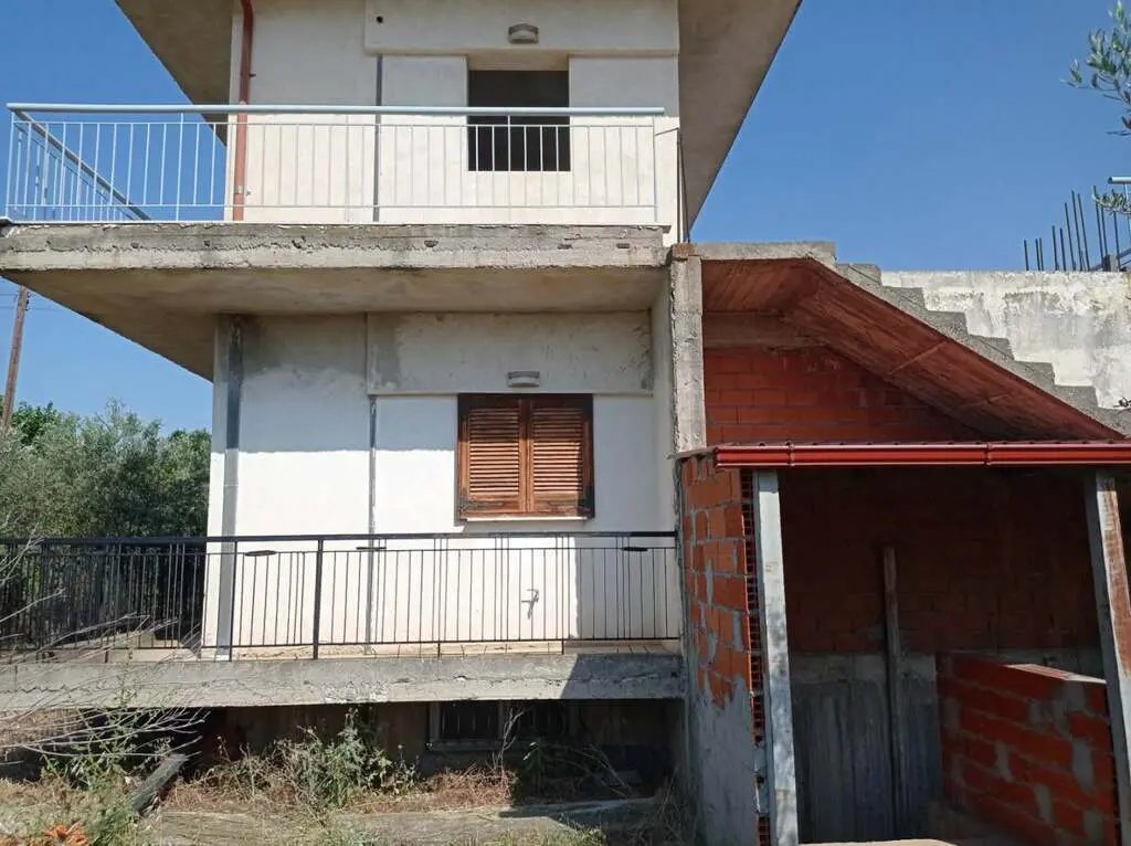 For Sale Duplex 200 M² In Thessaloniki