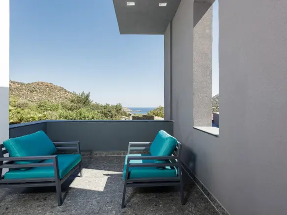 5-bedroom Villa In Geropotamos, Greece (340 M²)