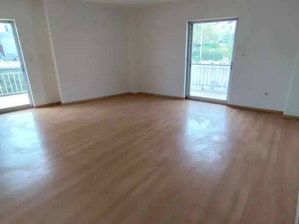 2-bedroom Flat In Petroupoli, Greece (100 M²)