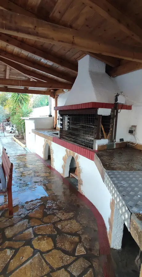 5-bedroom Detached House In Loutraki-perachora, Greece (225 M²)